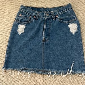 Levi’s jean skirt size seven